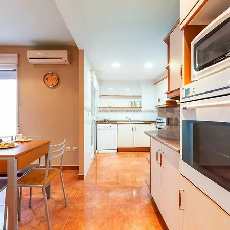 Abastos Center Mid-term Apartment Valencia