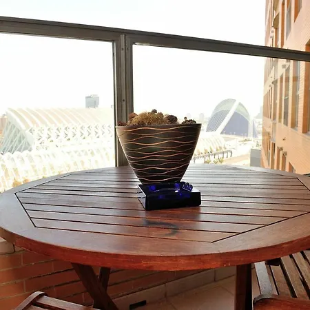 Travel Habitat L'umbracle *