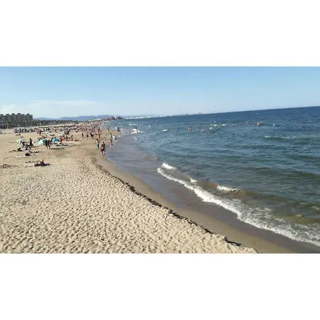 Piso En Malvarrosa דירה