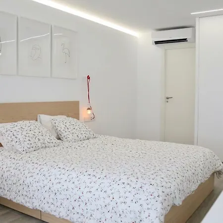 Apartment Valencia Guest Plaza Ayuntamiento Grand Apartments