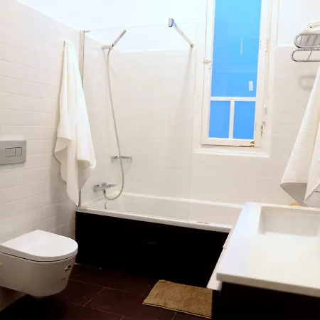 Hall Correos * فالنسيا