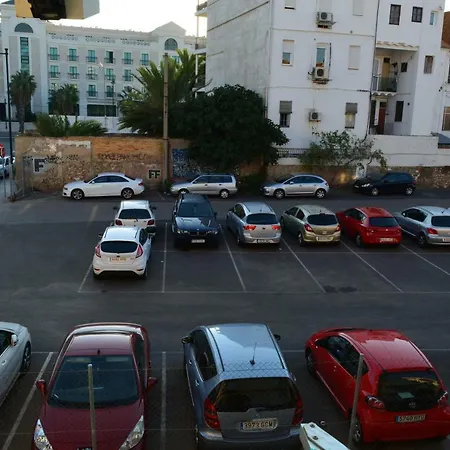 Arenas 2 Apartament شقة