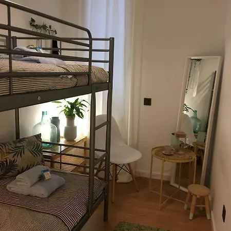 Apartamento De Diseno En Plaza Manises Con Parking * Valencia