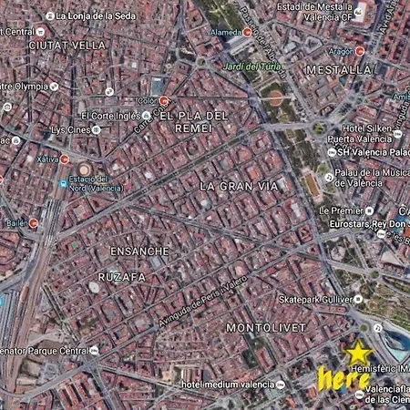 En La Ciudad De Ciencias Semesterbostad Valencia