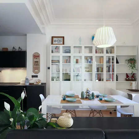 Apartman Apartamento De Diseno En Plaza Manises Con Parking
