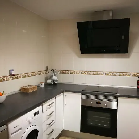 Calle Mora De Rubielos With Free Private Underground Parking *