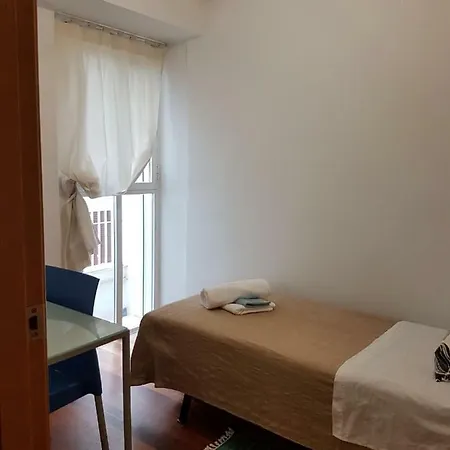 Guillem Sorolla Apartament *