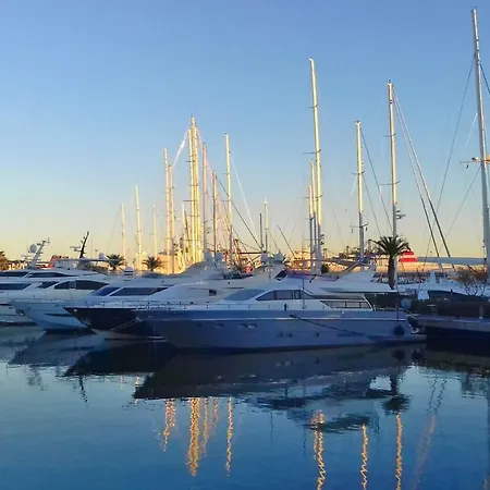 アパート On Carrer Del Dr. Lluch