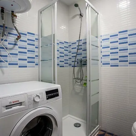 Versus Near Of Arts 2