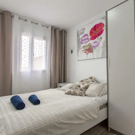 Versus Near Of Arts 2 * Valencia