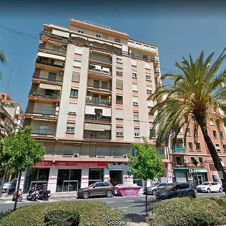 Tranvia A La Playa Malvarrosa Daire *