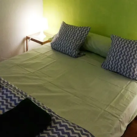 Loyola En Piso Compartido Homestay *
