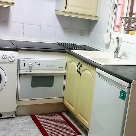 Loyola En Piso Compartido Homestay