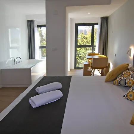 Moontels Alameda 41 Hotell 4*