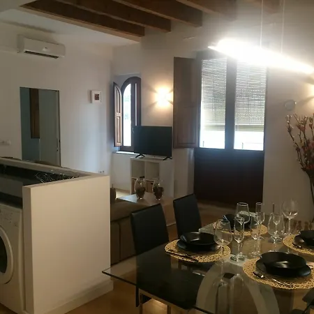 Apartament Mercado