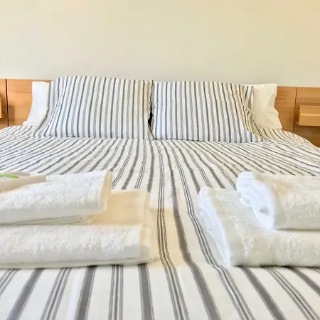 Apartment Warhol Apartment. Free Wifi 5g.