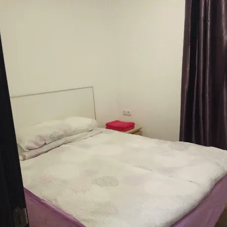 Turia Burjassot 12 Apartament