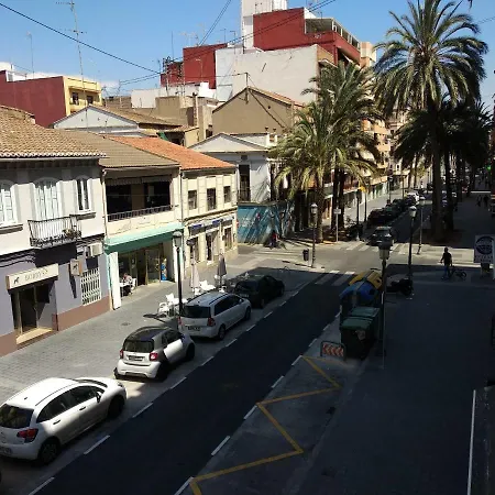 New Reina Street 8px 4bed 2 Bath Aacc Wifi Apartman Valencia
