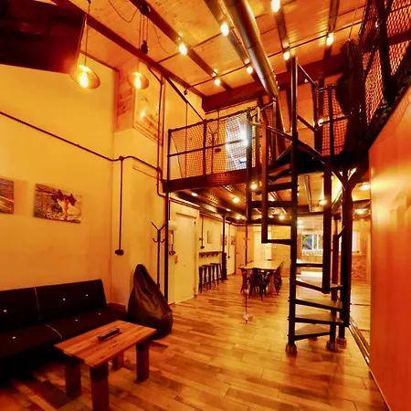 Apartment Old Fisherman's House In Malvarrosa Valencia