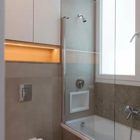 Apartamento Florit Flats - Chic And In A Lively But Quiet Area Walking Distance Valência
