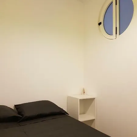 Malvarrosa Calle Pavia