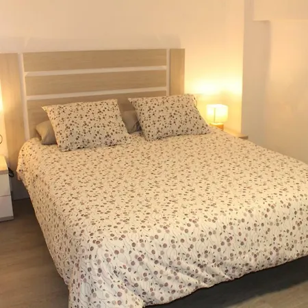 Luminoso Cerca De La Playa Y Puerto * 瓦伦西亚