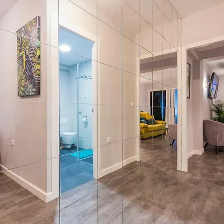 Stylish Newly Renovated In Great Location /wifi Valencia