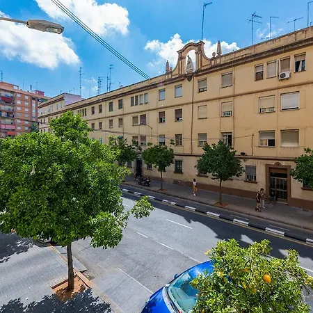 Stylish Newly Renovated In Great Location /wifi Appartement