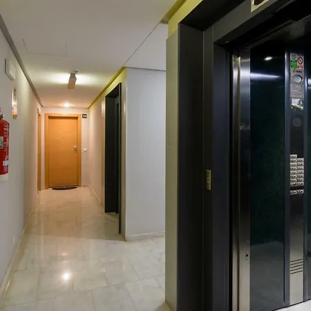 Appartement Apartamento Con Piscina Child-friendly