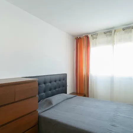 Apartamento Con Piscina Child-friendly Appartement *