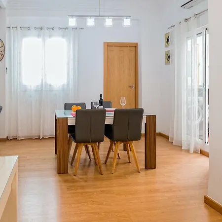 Confortable * La Marina De Valencia