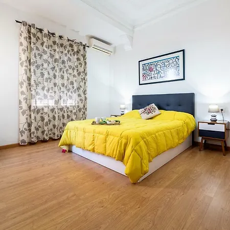 Confortable * La Marina De