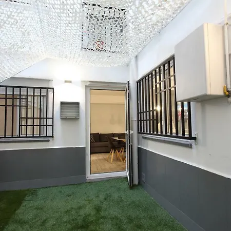 Apartment 5 Senses *