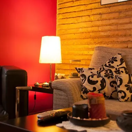 Homely Nest El Carme Appartement *