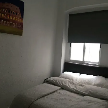 Apartment Ciudad De Ciencias 3 *