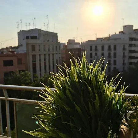 Oyo Torres De Quart 2*