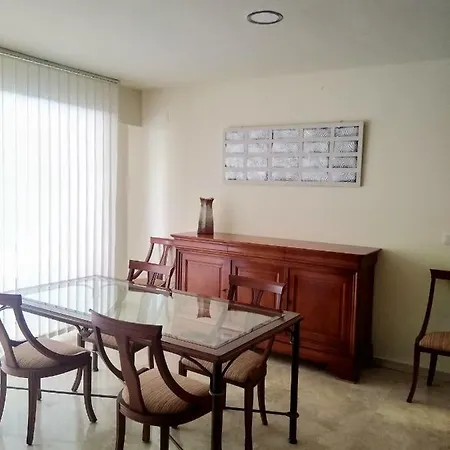 Apartamento Ciencias Y Justicia Apartment *
