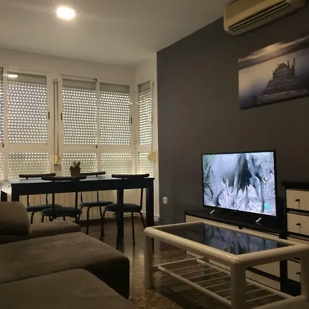 Amplio Y Comodo Apartamento Con Parking