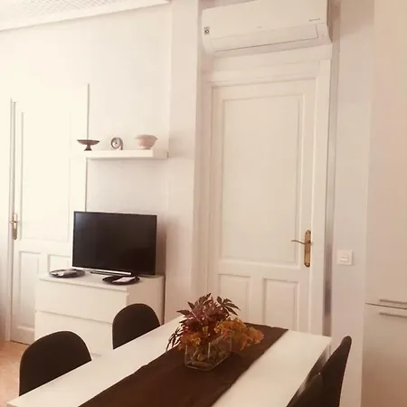 Piso Céntrico Plaza Toros Apartamento *