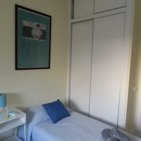 Apartamento El Católico 56 *