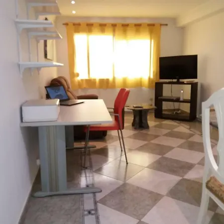 Laikahome Homestay Valencia