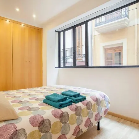 Centro Calle Cerrajeros Bed and breakfast Valencia