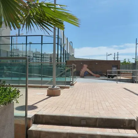 Oceanografic Apartment. Parking. Wi-fi Apartamento