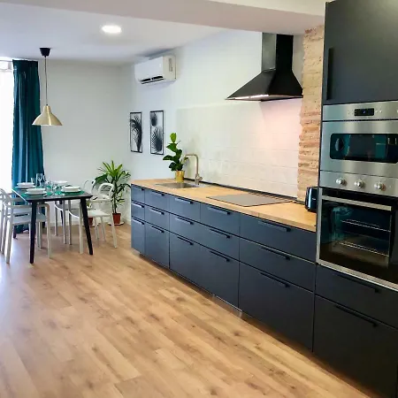 Fabulosa Casa Botanic En Torres Quart アパート バレンシア