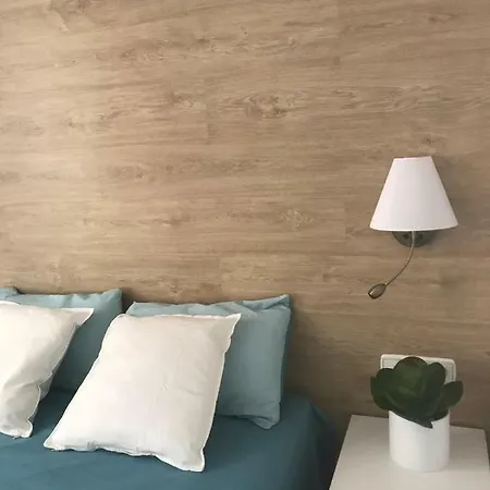 Apartmán Joseph , Luminoso, Bonito Y Muy Centrico *