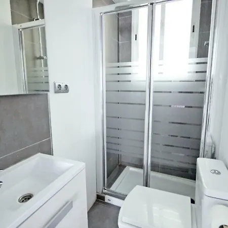 New Near To The Center Apartment