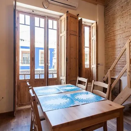 En Casa Historica En La Playa فالنسيا