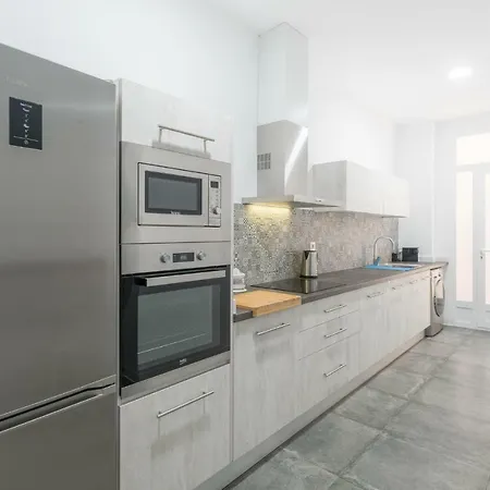 Bright And Modern Near The Beach Appartement Valencia