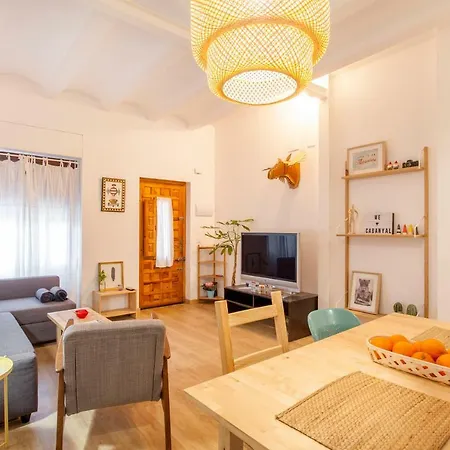 Cabanyal Con Patio דירה