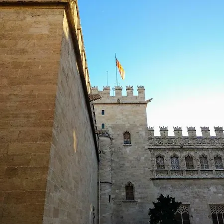 Апартаменты Valencian Dreams Lonja